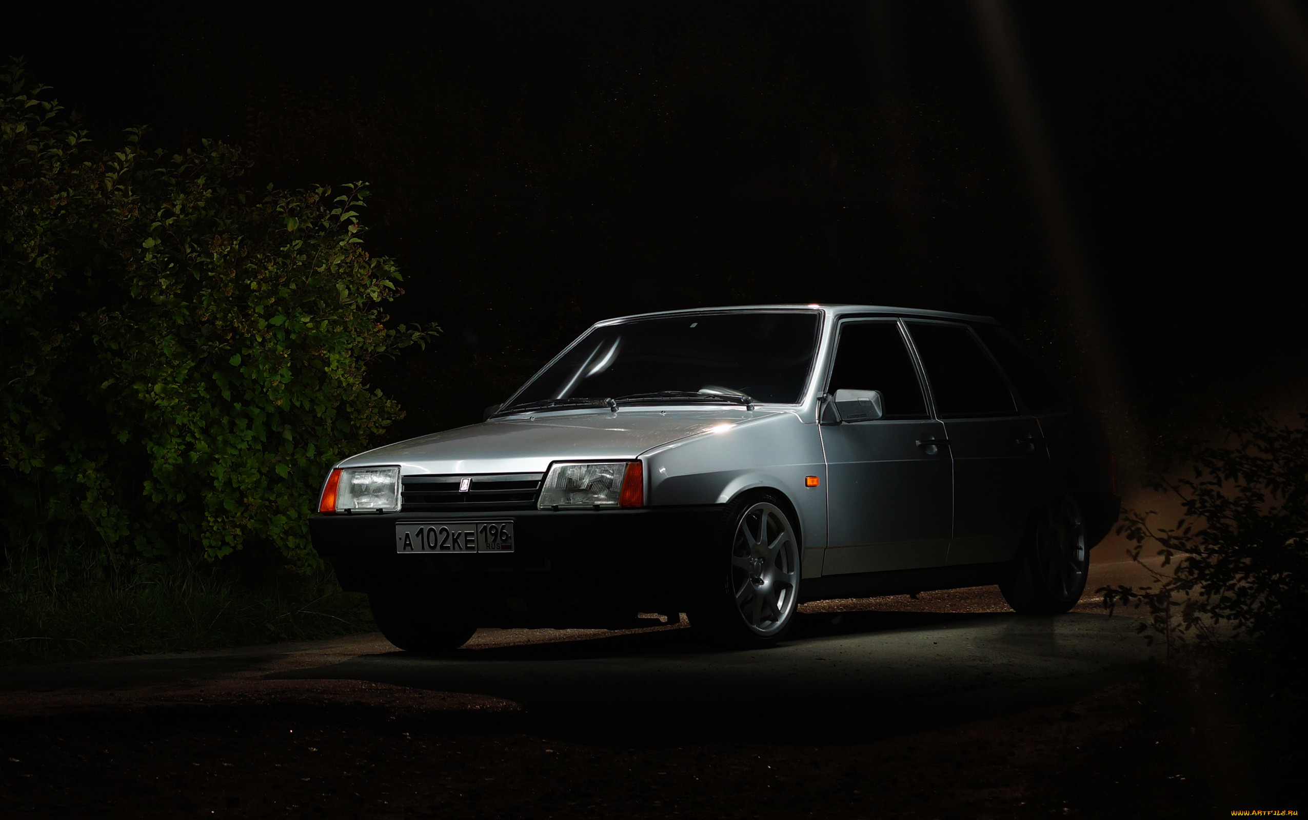 , , lada